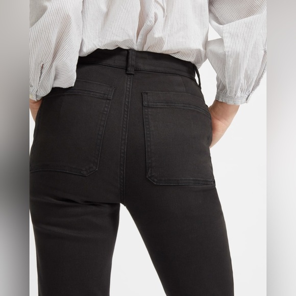 ✨Host Pick✨Everlane The Slim Leg Crop Pant in Washed Black - Picture 3 of 15